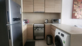 Condo for sale in One Shangri-La Place, Wack-Wack Greenhills, Metro Manila near MRT-3 Shaw Boulevard