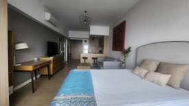 Condo for sale in One Shangri-La Place, Wack-Wack Greenhills, Metro Manila near MRT-3 Shaw Boulevard