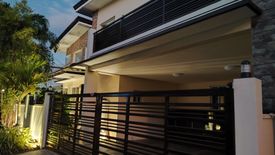 6 Bedroom House for sale in BF Homes, Metro Manila