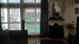 2 Bedroom Hotel / Resort for rent in San Lorenzo, Metro Manila near MRT-3 Ayala