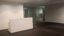 Warehouse / Factory for rent in Urdaneta, Metro Manila near MRT-3 Buendia