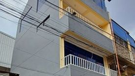 Shophouse for rent in Bahay Toro, Metro Manila