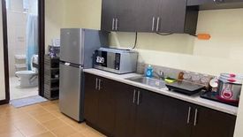 1 Bedroom Hotel / Resort for rent in San Lorenzo Place, Bangkal, Metro Manila near MRT-3 Magallanes