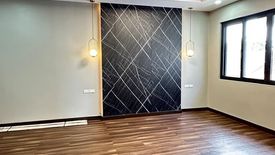 5 Bedroom House for sale in BF Homes, Metro Manila