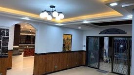 7 Bedroom House for rent in Commonwealth, Metro Manila