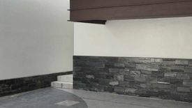 4 Bedroom House for rent in Ugong Norte, Metro Manila