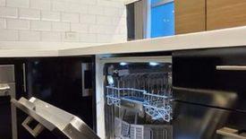 1 Bedroom Condo for sale in Poblacion, Metro Manila