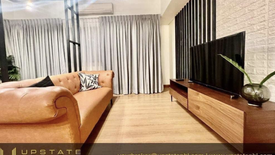 Condo for sale in The St. Francis Shangri-La Place, Wack-Wack Greenhills, Metro Manila near MRT-3 Shaw Boulevard