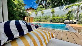 6 Bedroom House for sale in LOYOLA GRAND VILLAS, Ramon Magsaysay, Metro Manila near LRT-1 Roosevelt