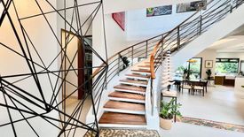 6 Bedroom House for sale in LOYOLA GRAND VILLAS, Ramon Magsaysay, Metro Manila near LRT-1 Roosevelt