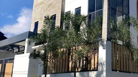 4 Bedroom House for sale in Merville, Metro Manila