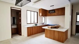 4 Bedroom House for sale in Merville, Metro Manila