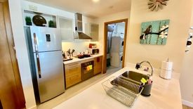 2 Bedroom Condo for sale in Park Terraces, San Lorenzo, Metro Manila near MRT-3 Ayala