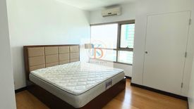 1 Bedroom Condo for sale in The Residences at Greenbelt, San Lorenzo, Metro Manila near MRT-3 Ayala