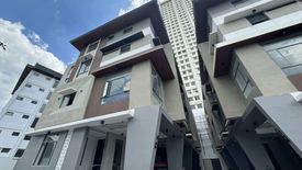 4 Bedroom Townhouse for sale in Laging Handa, Metro Manila near MRT-3 Kamuning