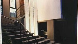 4 Bedroom House for rent in Wack-Wack Greenhills, Metro Manila near MRT-3 Shaw Boulevard