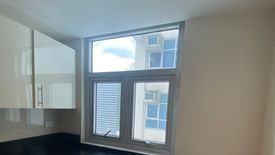 1 Bedroom Condo for sale in San Lorenzo, Metro Manila