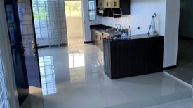 4 Bedroom House for sale in Poblacion, Metro Manila