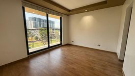 5 Bedroom House for rent in Mckinley West Village, Pinagsama, Metro Manila