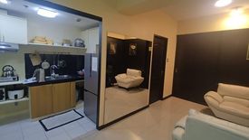 2 Bedroom Condo for rent in Forbeswood Heights, Bagong Tanyag, Metro Manila