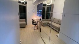 1 Bedroom Condo for rent in Salcedo Square, San Lorenzo, Metro Manila