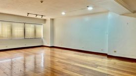 3 Bedroom Condo for rent in Urdaneta, Metro Manila near MRT-3 Ayala