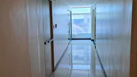 Office for sale in The Currency, San Antonio, Metro Manila near MRT-3 Ortigas