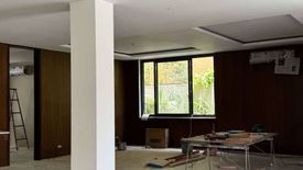 5 Bedroom House for sale in BF Homes, Metro Manila