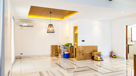 5 Bedroom House for rent in McKinley Hill Village, McKinley Hill, Metro Manila