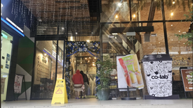 Condo for rent in Malate, Metro Manila near LRT-1 Vito Cruz