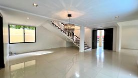 5 Bedroom House for sale in Capitol Park Homes, Ramon Magsaysay, Metro Manila near LRT-1 Roosevelt