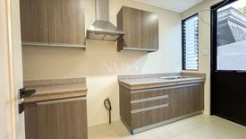 4 Bedroom Townhouse for sale in Little Baguio, Metro Manila