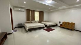 6 Bedroom House for sale in Don Bosco, Metro Manila