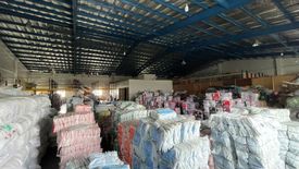 Warehouse / Factory for rent in Manuyo Dos, Metro Manila