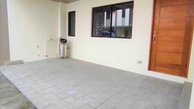 5 Bedroom House for sale in Moonwalk, Metro Manila