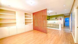 4 Bedroom House for sale in Talon Dos, Metro Manila