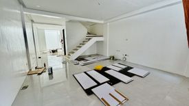 4 Bedroom House for sale in Almanza Dos, Metro Manila