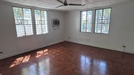 3 Bedroom House for rent in Dasmariñas North, Metro Manila near MRT-3 Magallanes