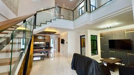 4 Bedroom House for sale in Talon Dos, Metro Manila