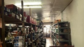Shophouse for sale in Balingasa, Metro Manila near LRT-1 Balintawak