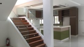 5 Bedroom House for sale in Fairview, Metro Manila