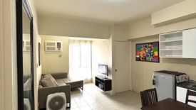 1 Bedroom Condo for rent in Avida Towers San Lorenzo, Bangkal, Metro Manila near MRT-3 Magallanes