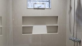 4 Bedroom House for sale in Talon Dos, Metro Manila