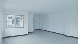 Warehouse / Factory for rent in Quiapo, Metro Manila near LRT-1 Carriedo