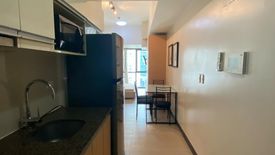 1 Bedroom Condo for rent in Paseo Heights, Urdaneta, Metro Manila near MRT-3 Ayala