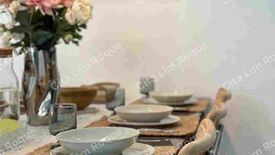 4 Bedroom House for sale in Santo Niño, Metro Manila