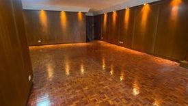 3 Bedroom Condo for rent in Barangay 13, Metro Manila near LRT-1 Gil Puyat