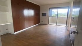 3 Bedroom Condo for rent in Barangay 13, Metro Manila near LRT-1 Gil Puyat