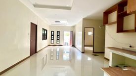 4 Bedroom House for sale in Talon Dos, Metro Manila