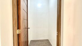 4 Bedroom Townhouse for sale in Talon Dos, Metro Manila